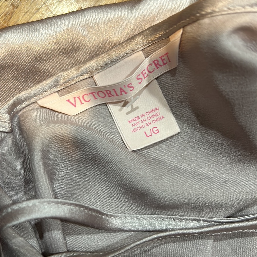 Victoria’s Secret slip dress - Picture 12 of 12